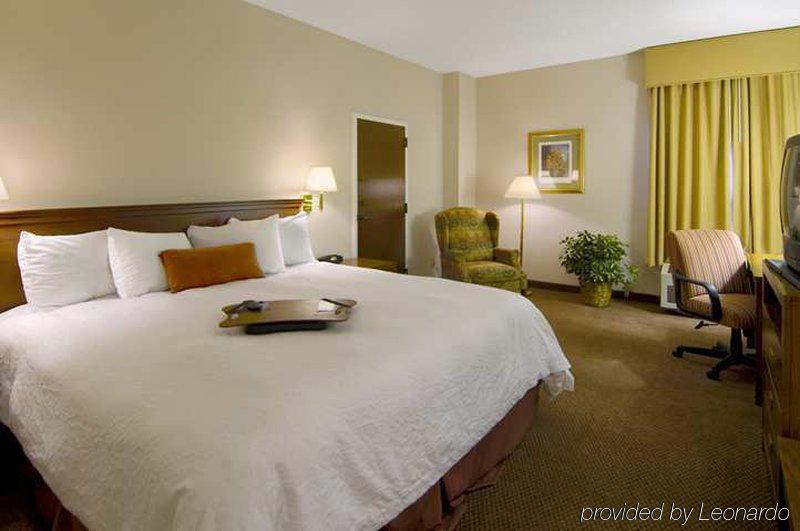 Hampton Inn Charlotte University Place Bilik gambar