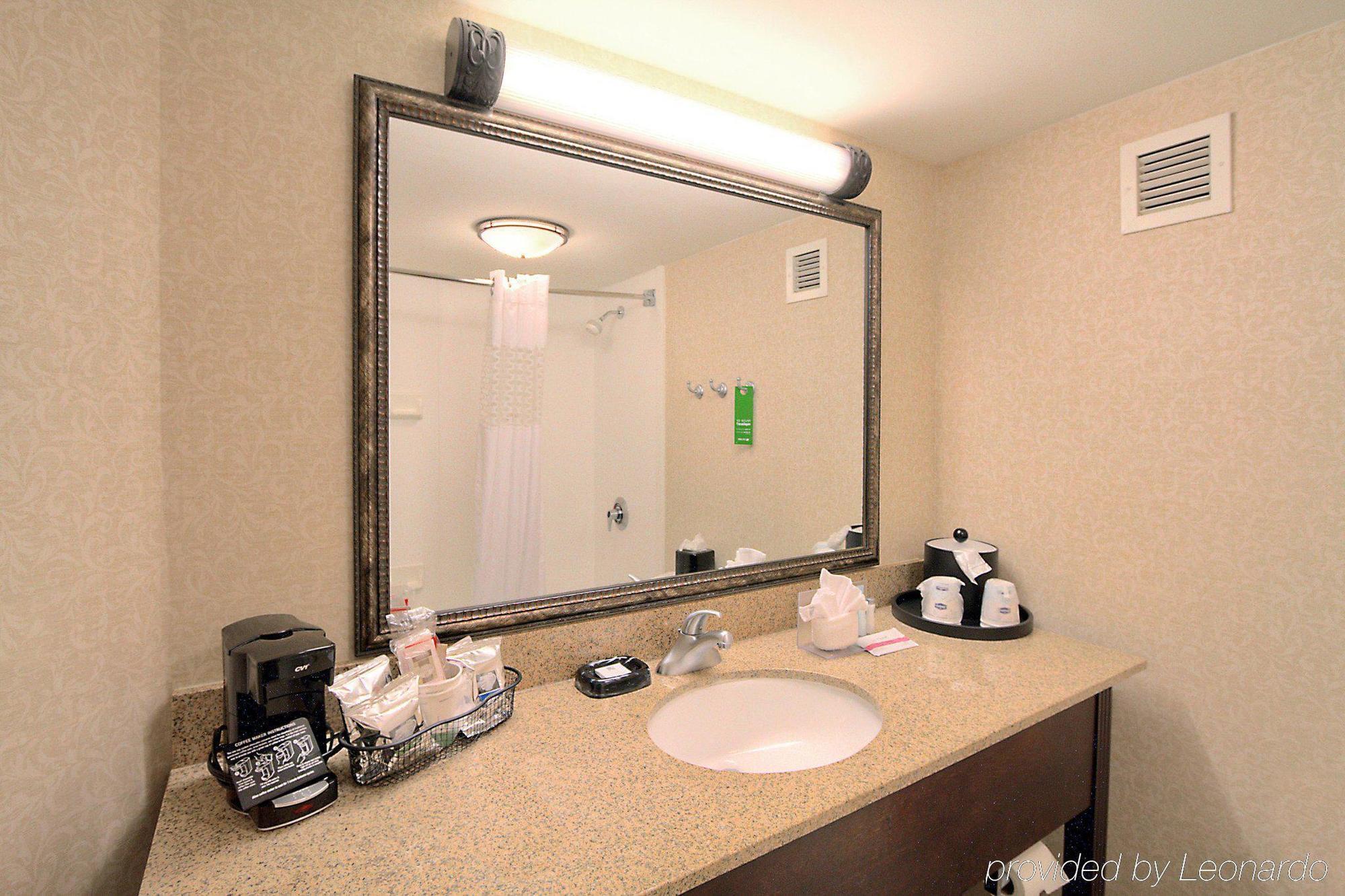 Hampton Inn Charlotte University Place Bilik gambar