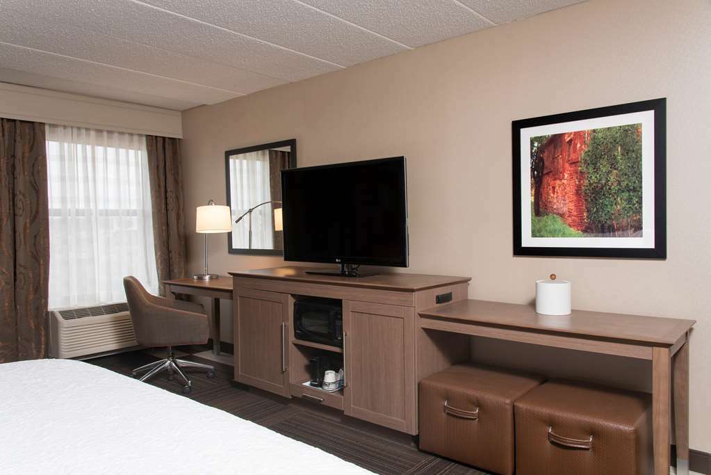 Hampton Inn Charlotte University Place Bilik gambar