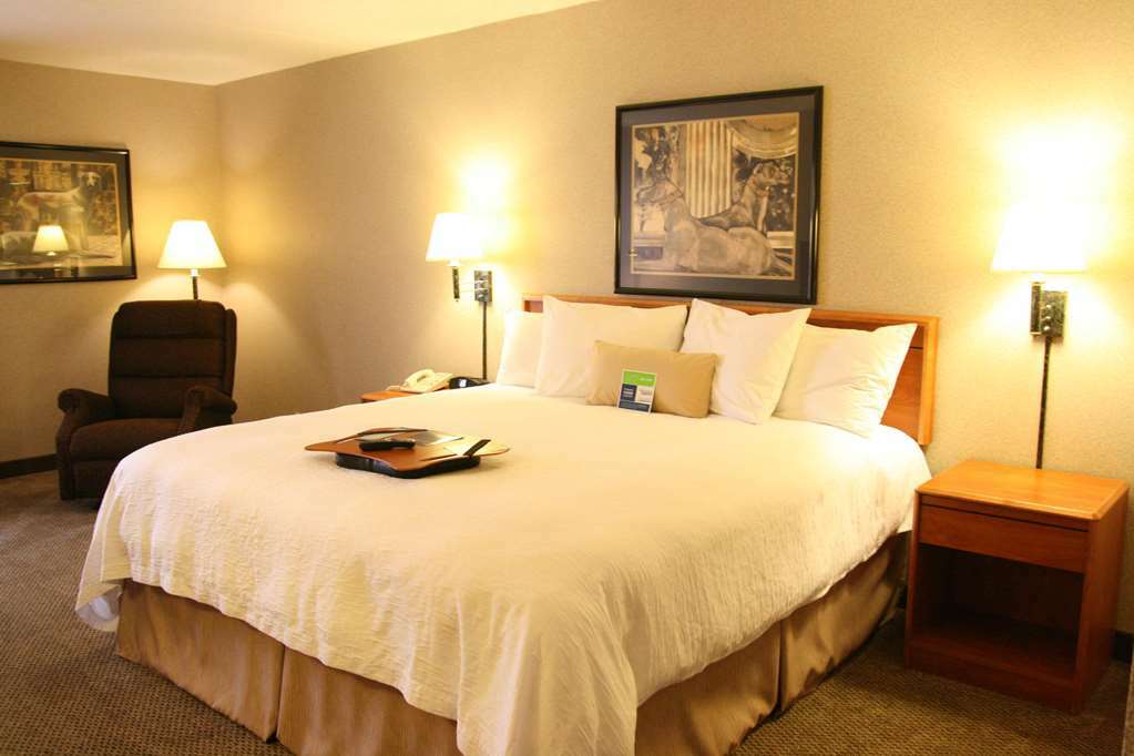 Hampton Inn Charlotte University Place Bilik gambar
