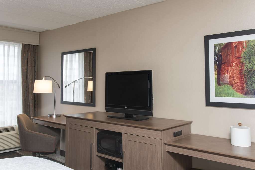 Hampton Inn Charlotte University Place Bilik gambar